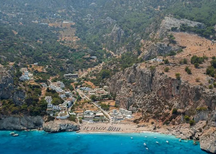 Palace Apartahotel 4*