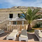 Palace מלון דירות