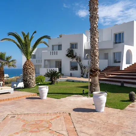 Palace Ξενοδοχείο με διαμερίσματα 4*