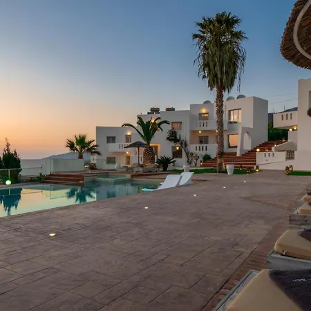 Ξενοδοχείο με διαμερίσματα Palace Αρκάσα