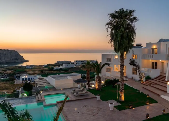 Palace شقة فندقية 4*